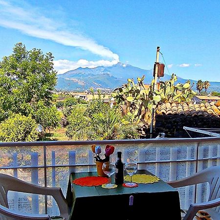 Casa Del Sole Con Vista Sull'Etna A 200 Mt Dal Mare Villa Acireale Bagian luar foto