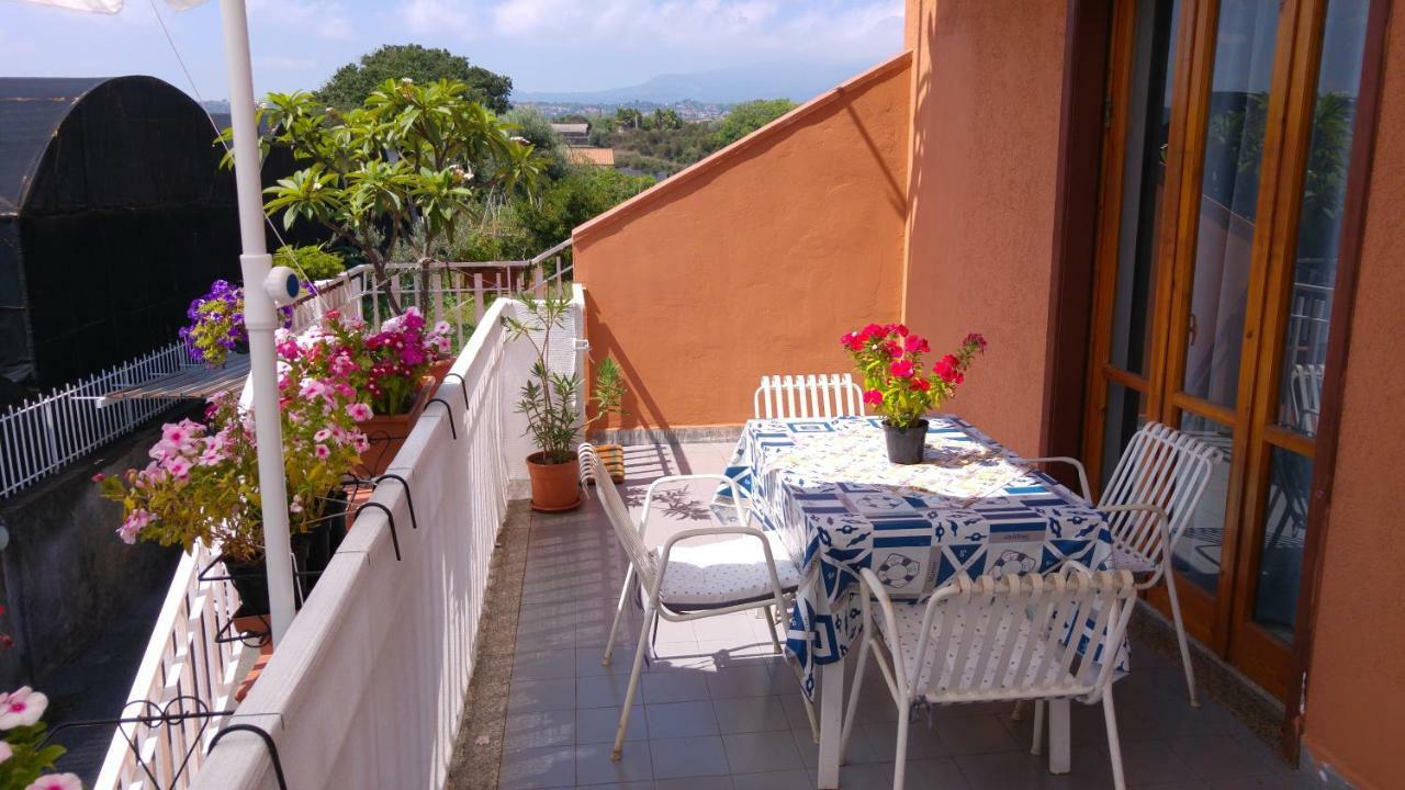Casa Del Sole Con Vista Sull'Etna A 200 Mt Dal Mare Villa Acireale Bagian luar foto